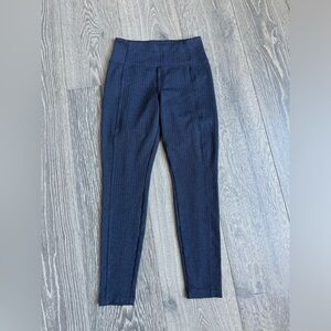 Athleta Delancey Herringbone Tight in Navy Size Small